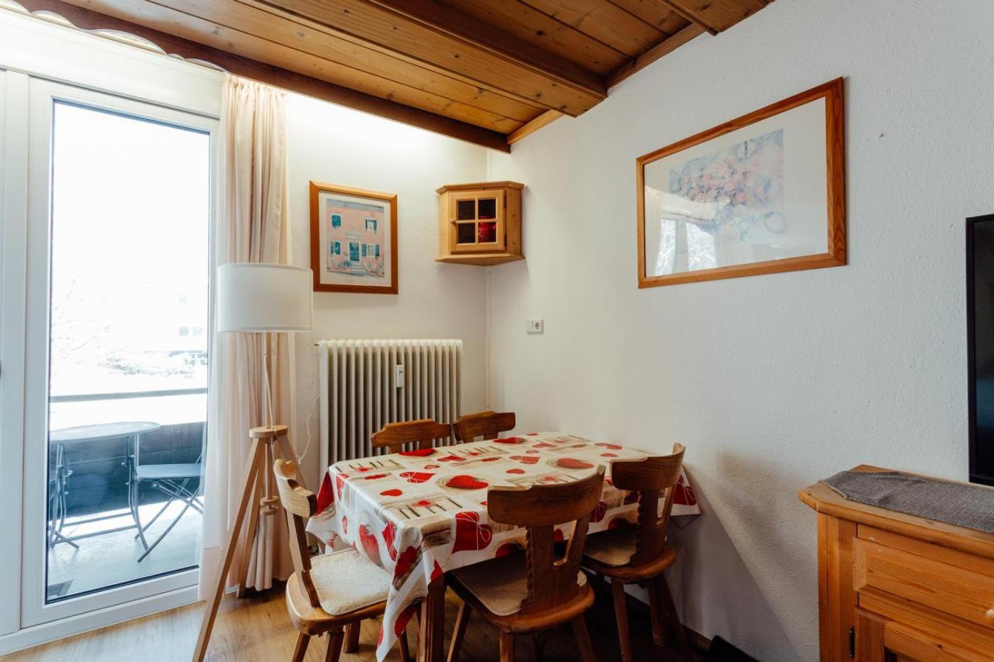 Alpenstadel Mit Hallenbad Und Sauna By Monicare Seefeld in Tirol Exterior foto